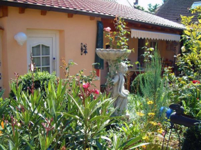 Отель Anjas Ferienhaus Freiburg  Фра́йбург-В-Бра́йсгау